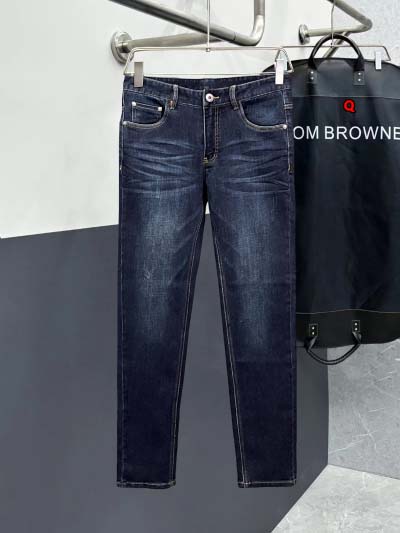 2024年10月22日秋冬高品質新品入荷アルマーニ  ジーンズ  Q工場28-38