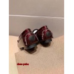 2024年10月7日早秋新品入荷ヴェルサーチ スニーカー dam工場