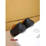 2024年10月7日早秋新品入荷ヴェルサーチ スニーカー dam工場