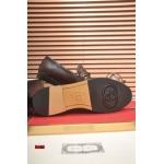 2024年10月8日早秋新品入荷 グッチ 革靴 DAM工場38-45