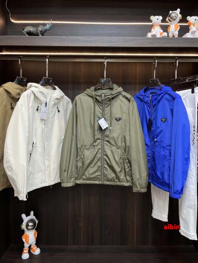 2024年10月8日秋冬高品質新品入荷 PRADA 厚手 ジ...