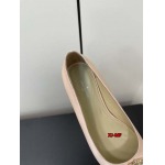 2024年10月14日秋冬高品質新品入荷ルイヴィトン フラットシューズ XJ工場35-40