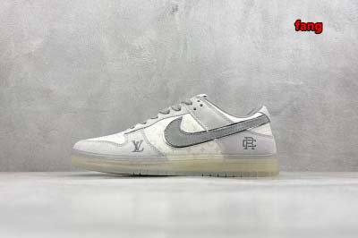 2024年10月16日秋冬新品入荷 NIKE ナイキ スニー...