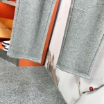 2024年10月22日秋冬高品質新品入荷LOEWE スポーツズボ Q工場