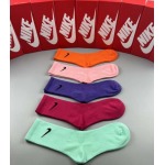 2024年秋冬新品人気 NIKE 靴下一箱5足セット