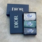 2024年秋冬新品人気ディオール下着一箱ごとに3枚