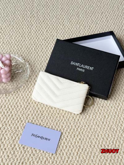 2024年11月1日秋冬新品入荷イヴサンローラン カードパック財布 zhy工場