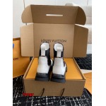 2024年11月22日秋冬高品質新品入荷ルイヴィトン女性 ショートブーツスニーカー HY工場35-41