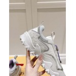 2024年11月25日秋冬高品質新品入荷ルイヴィトン女性スニーカー HY工場