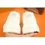 2024年11月25日秋冬新品入荷ルイヴィトンスニーカー HY工場