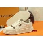 2024年11月25日秋冬新品入荷ルイヴィトンスニーカー HY工場