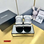 2024年11月25日秋冬高品質新品入荷シャネルレザー 羊毛 裏ボアスニーカー HY工場