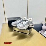 2024年11月25日秋冬高品質新品入荷シャネルレザー 羊毛 裏ボアスニーカー HY工場