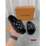 2024年11月25日秋冬高品質新品入荷ルイヴィトン ウールのスリッパ  HY工場