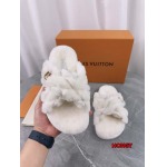 2024年11月25日秋冬高品質新品入荷ルイヴィトン ウールのスリッパ  HY工場