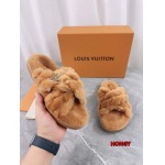 2024年11月25日秋冬高品質新品入荷ルイヴィトン ウールのスリッパ  HY工場