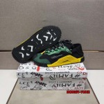 2024年11月25日秋冬新品入荷Dolce&Gabbana スニーカー HY工場35-44