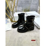2024年11月25日秋冬新品入荷ディオール  女性ショートブーツ HY工場35-42