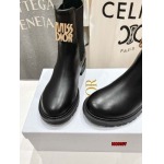 2024年11月25日秋冬新品入荷ディオール  女性ショートブーツ HY工場35-41