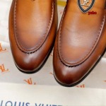 2024年11月25日秋冬新品入荷ルイヴィトン革靴 yuhe工場38-47