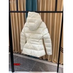 2024年11月29日秋冬高品質新品入荷モンクレール 女性 ダウンジャケットdib工場