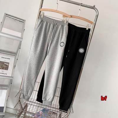 2025年11月4日秋冬高品質新品入荷 C a n a d a G o o s e ダウンジャケット BF工場