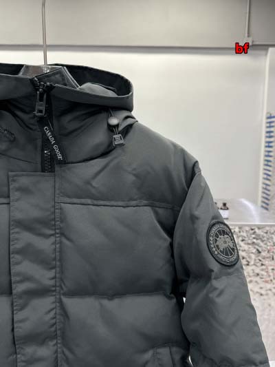 2025年11月4日秋冬高品質新品入荷 C a n a d a G o o s e ダウンジャケット BF工場