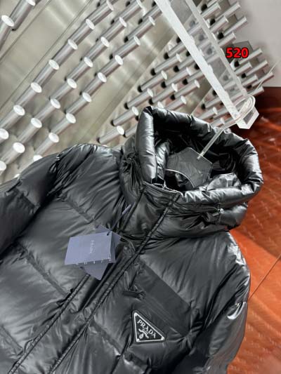 2024年12月9日秋冬高品質新品入荷PRADA ダウンジャケット 520工場