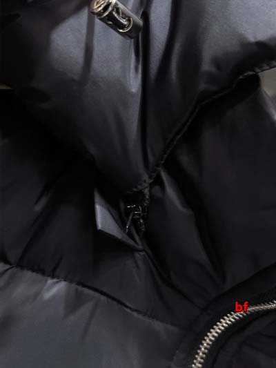 2024年12月11日秋冬高品質グッチ ダウンジャケットアウター bf工場