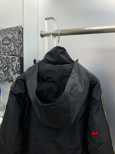 2024年12月11日秋冬高品質PRADA ダウンジャケットアウター bf工場