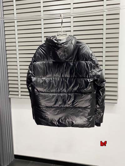 2024年12月11日秋冬高品質PRADA ダウンジャケットアウター bf工場