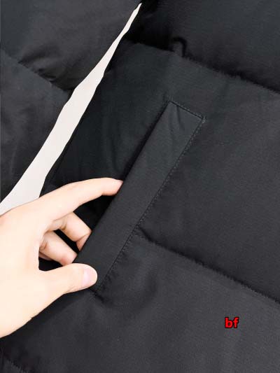 2024年12月11日秋冬高品質PRADA ダウンジャケットアウター bf工場