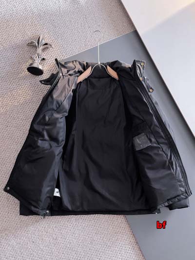 2024年12月11日秋冬高品質PRADA ダウンジャケットアウター bf工場