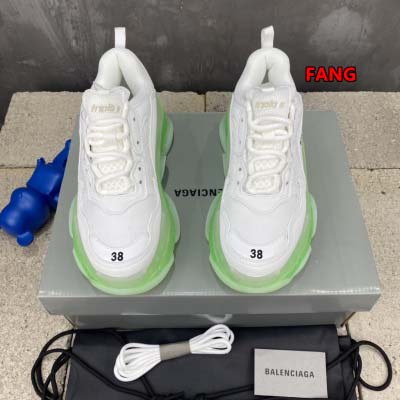 2024年12月20日秋冬原版復刻新作入荷バレンシアガ スニーカー FANG工場