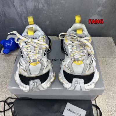 2024年12月20日秋冬原版復刻新作入荷バレンシアガ スニーカー FANG工場