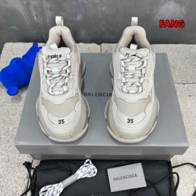 2024年12月20日秋冬原版復刻新作入荷バレンシアガ スニーカー FANG工場