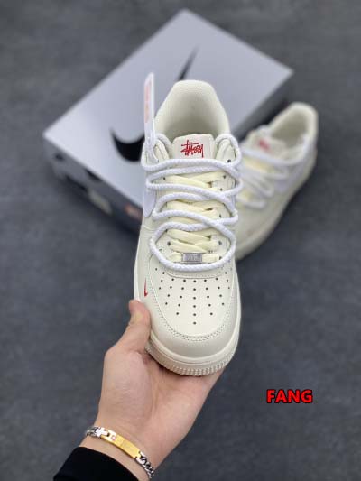 2024年12月20日秋冬新作入荷 NIKE スニーカー FANG工場