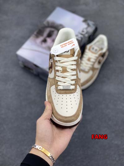 2024年12月20日秋冬新作入荷 NIKE スニーカー FANG工場