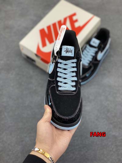 2024年12月20日秋冬新作入荷 NIKE スニーカー FANG工場