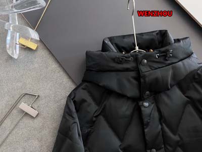 2024年12月24日秋冬新品バーバリーダウンジャケットアウター  wenzh工場