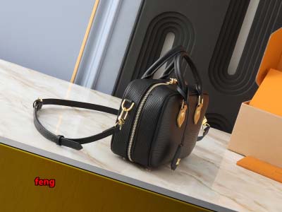 2024年12月25日秋冬新品入荷ルイヴィトン ブランドバッグ feng工場