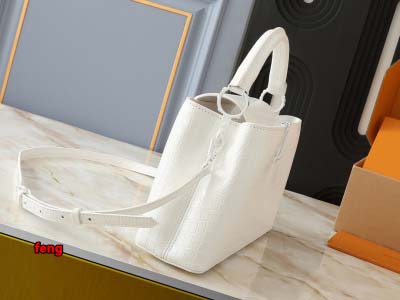 2024年12月25日秋冬新品入荷ルイヴィトン ブランドバッグ feng工場