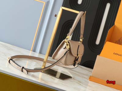 2024年12月25日秋冬新品入荷ルイヴィトン ブランドバッグ feng工場