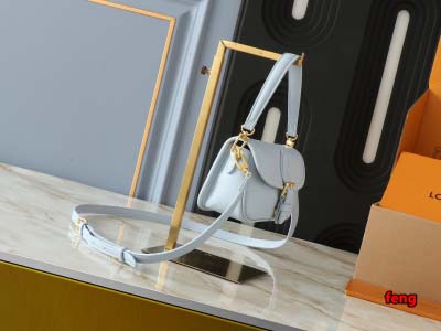 2024年12月25日秋冬新品入荷ルイヴィトン ブランドバッグ feng工場