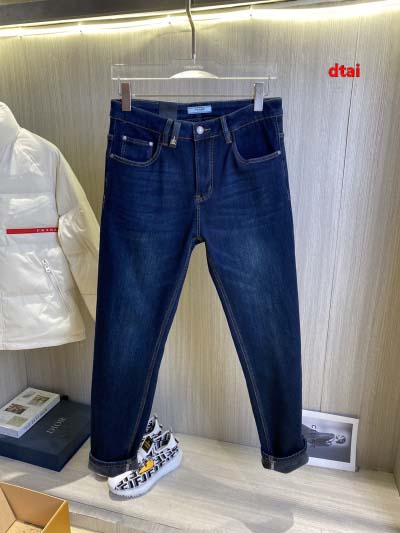 2024年12月26日入荷秋冬新品 PRADA  ジーンズ   dtai工場