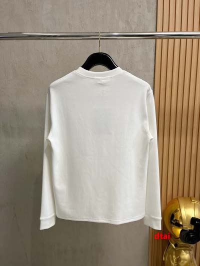 2024年12月26日入荷秋冬新品 バーバリー長袖 Tシャツdtai工場