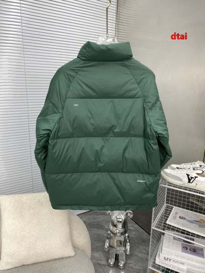 2024年12月27日秋冬新品PRADA ダウンジャケットアウター dongtai工場