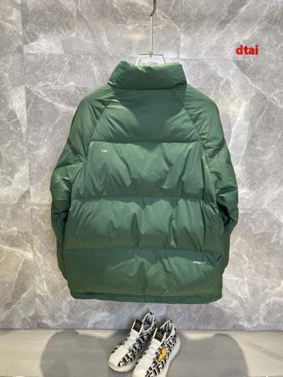 2024年12月27日秋冬新品PRADA ダウンジャケットアウター dongtai工場