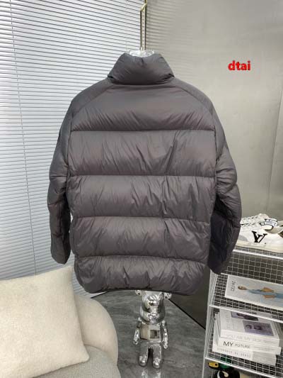 2024年12月27日秋冬新品PRADA ダウンジャケットアウター dongtai工場