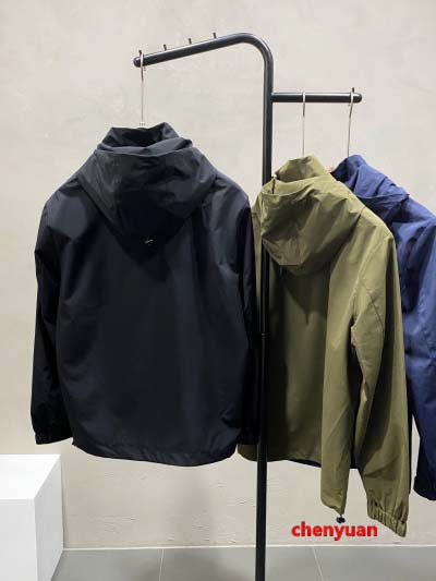 2024年12月30日新品PRADA ジャケットアウター  chengyuan工場